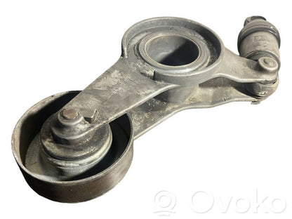 Siksnas spriegotājs