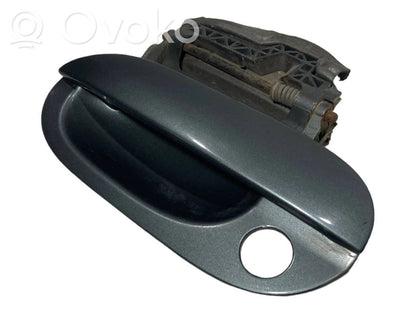 External opening handle