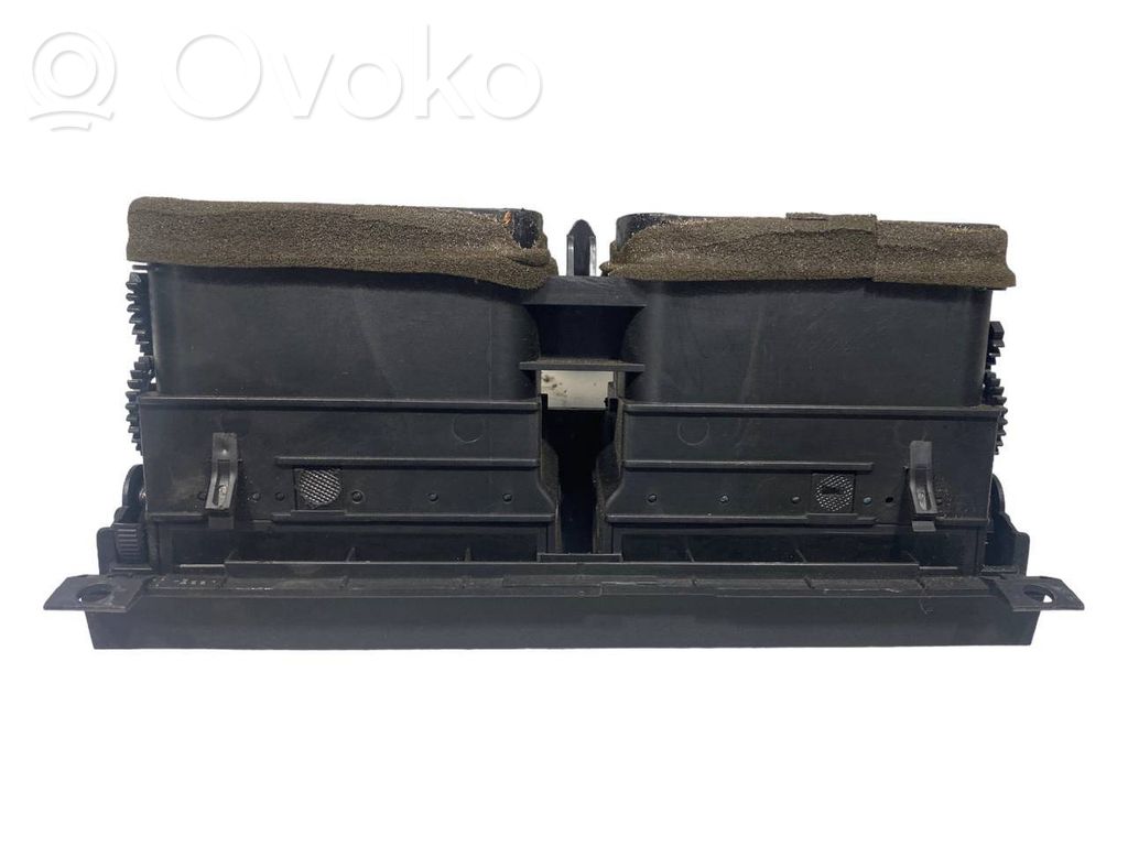 Centrālais gaisa ventilācijas režģis