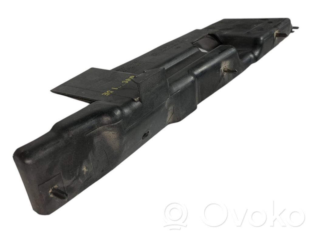 Side decorative trim panel