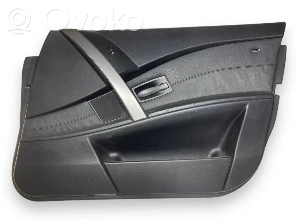 Priekšējo durvju apdare