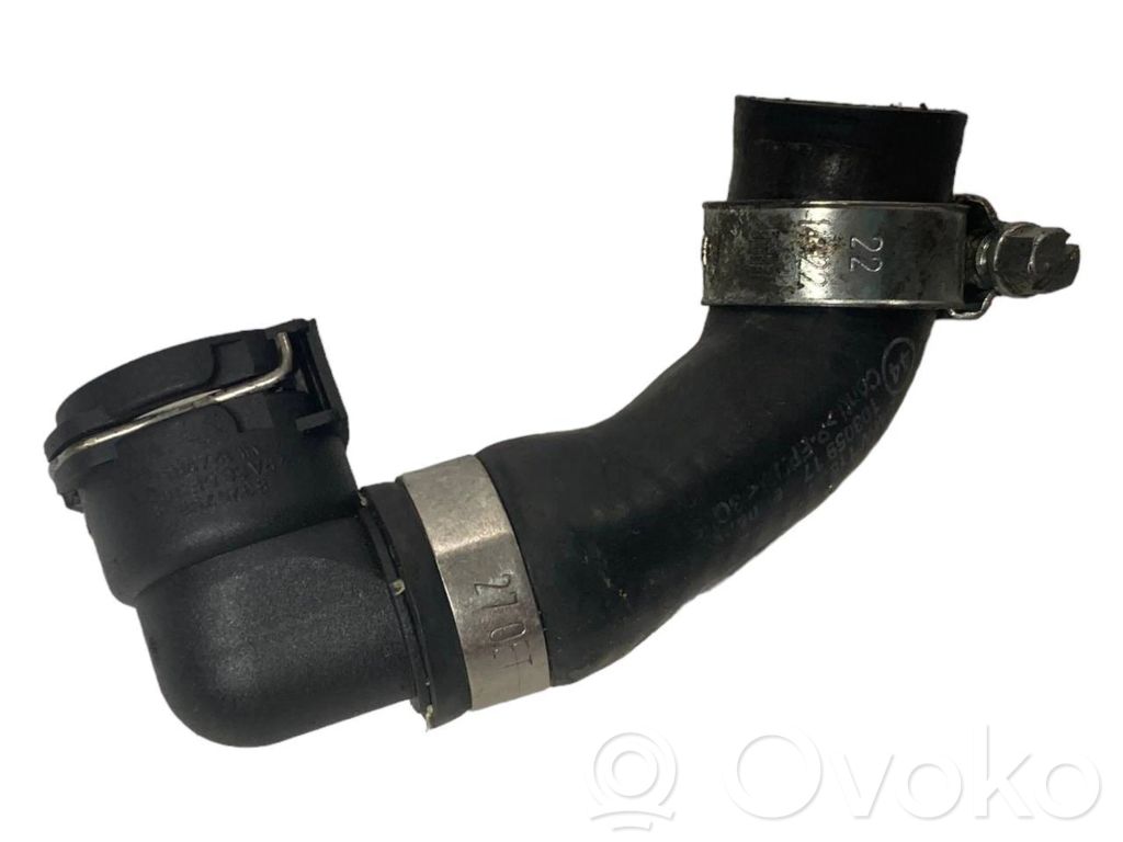 Caurulīte (-es) / šļūtene (-es)