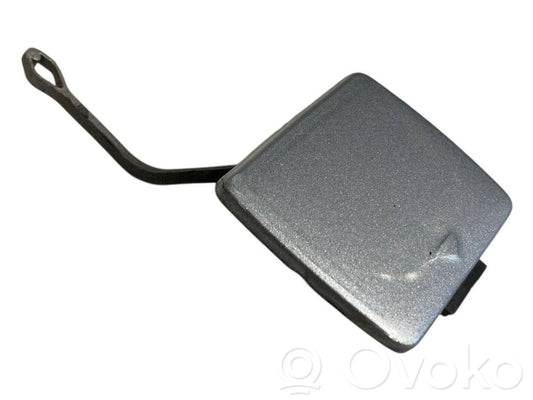 Towbar cover in bumper