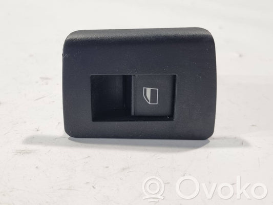 Power window switch