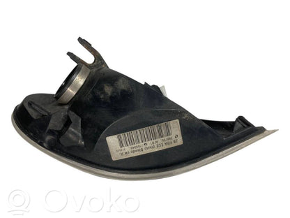 Priekšējais pagrieziena lukturis