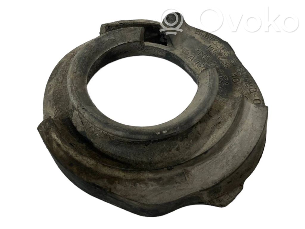 Rubber support for spring