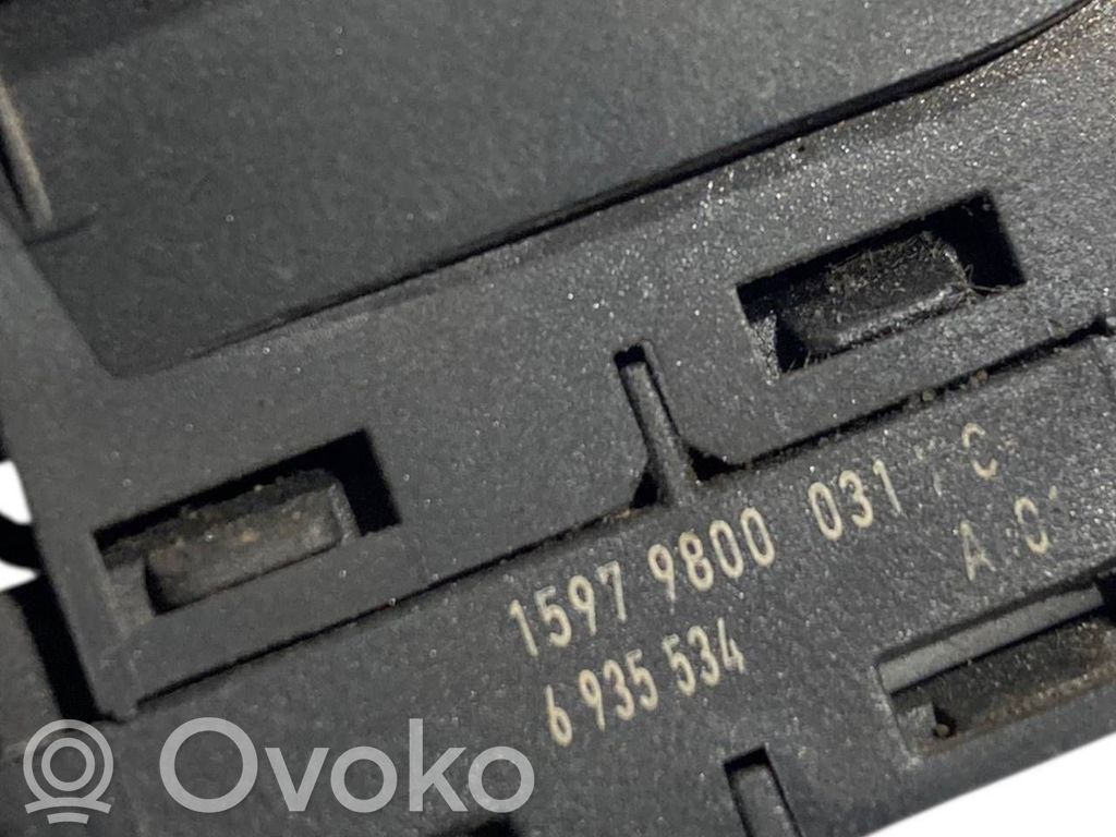 Elektrisko logu slēdzis