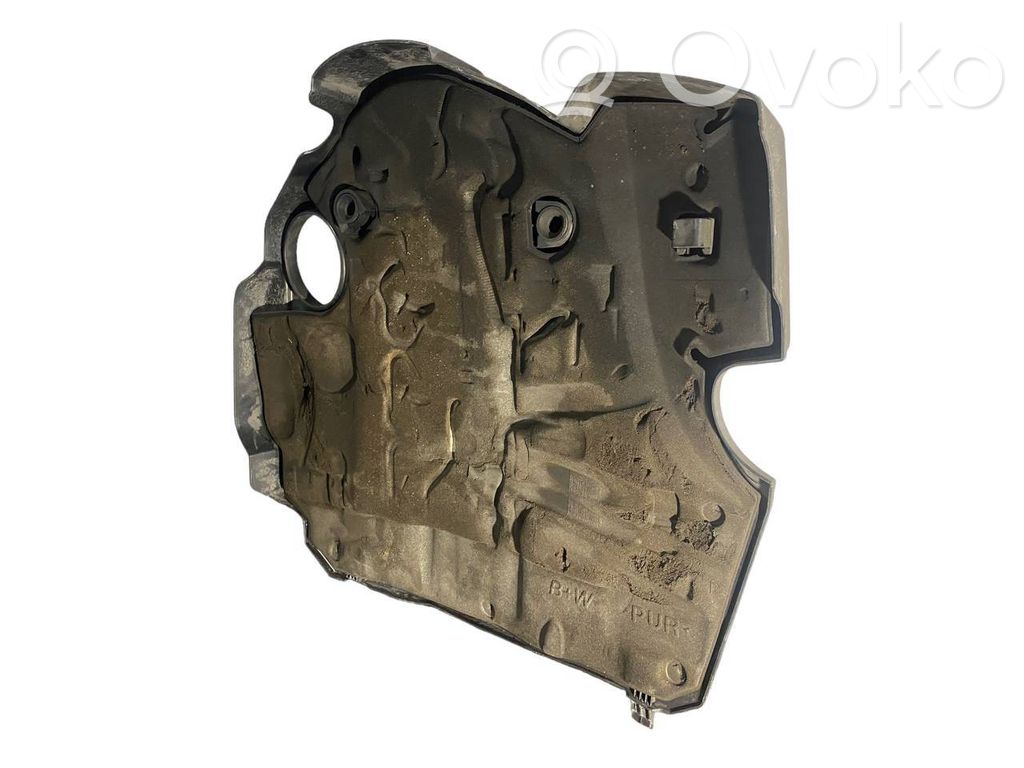 Крышка двигателя (декоративная отделка)