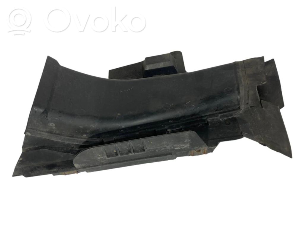 Brake cooling air duct