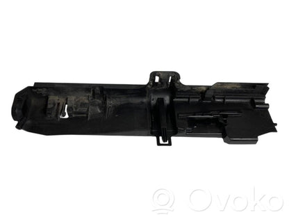 Держатель/кронштейн радиатора(ов)