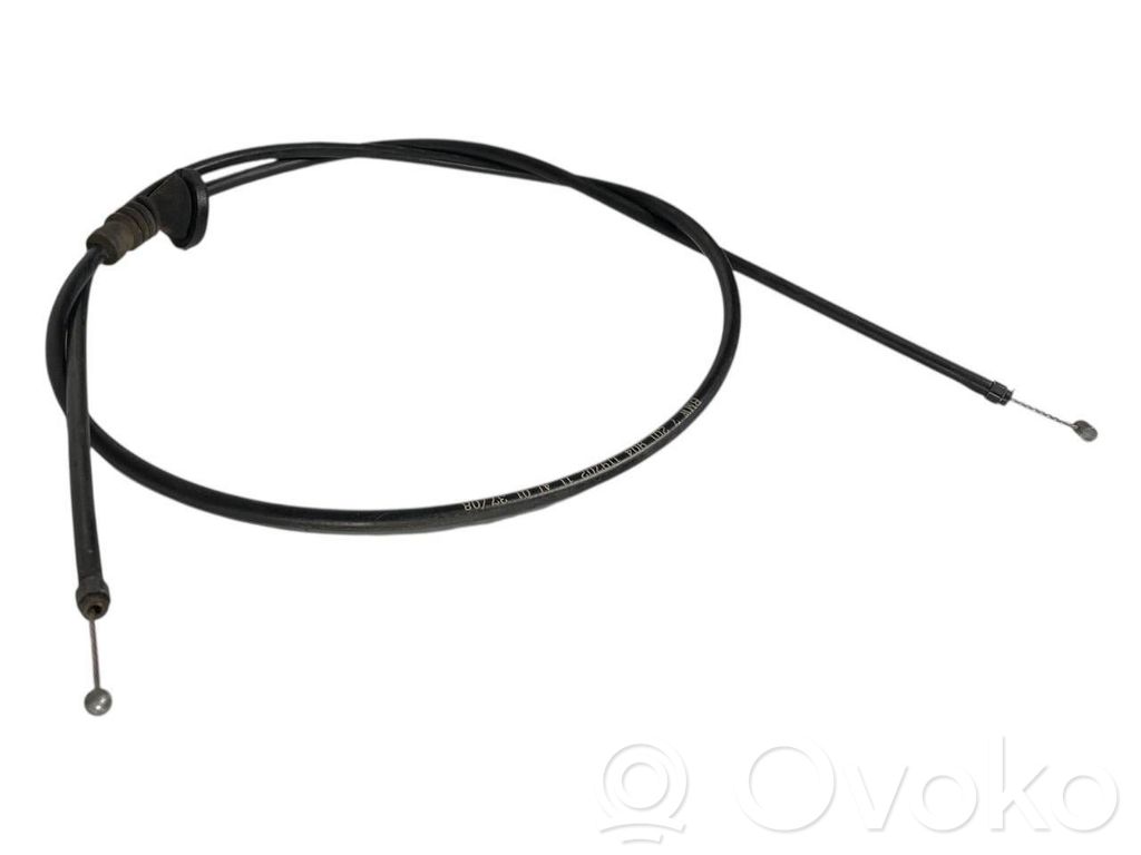 Dzinēja pārsega slēdzenes trosīte