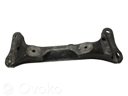 Transmission mounting bracket