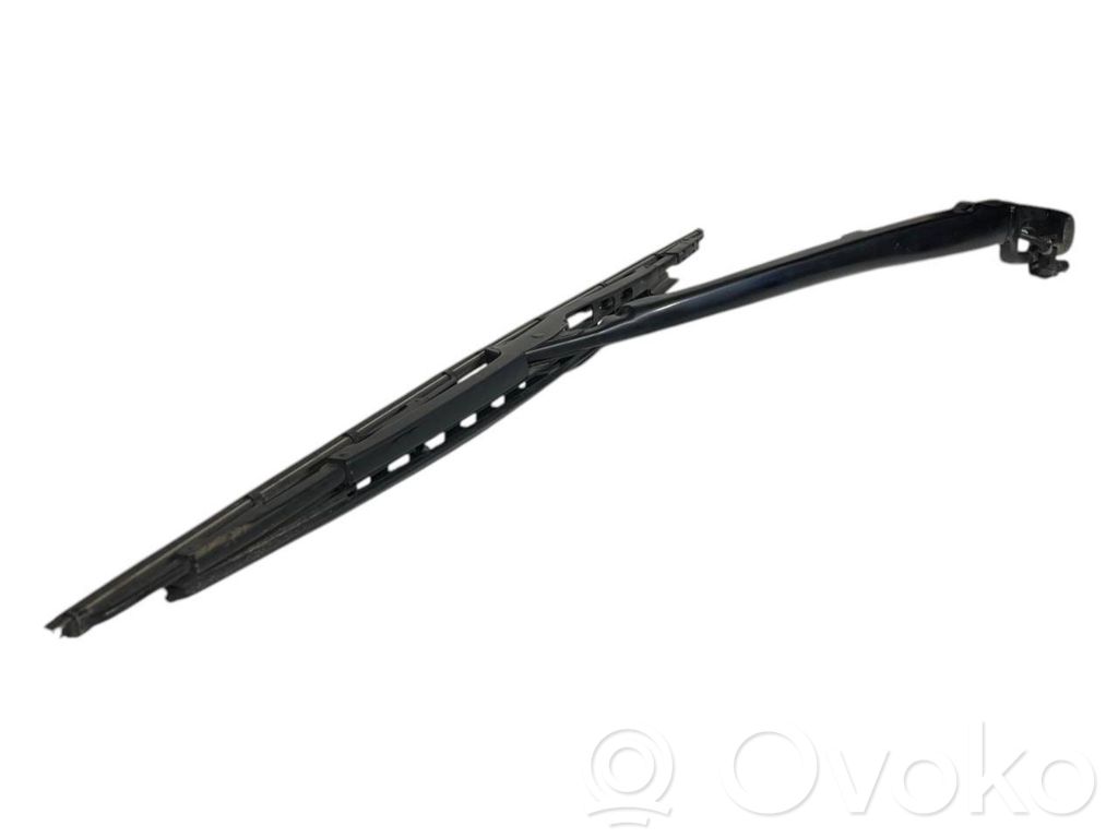 Windshield wiper arm