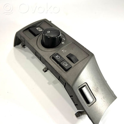 Headlight switch