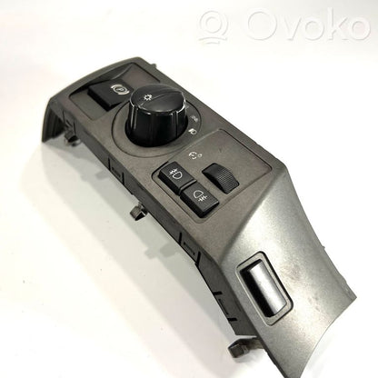 Headlight switch