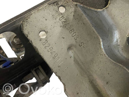 Priekšpusē elektriskā loga pacelšanas mehānisma komplekts