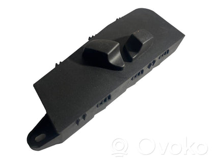 Переключатель(и) регулировки сиденья