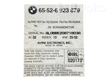 Radio / CD/DVD atskaņotājs / navigācija