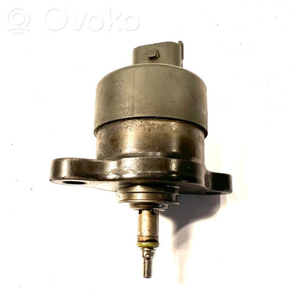 Fuel pressure regulator