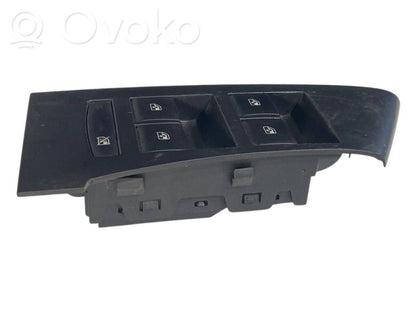 Elektrisko logu slēdzis
