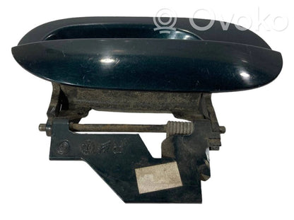 Внешняя ручка открывания