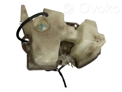 Logu šķidruma tvertne