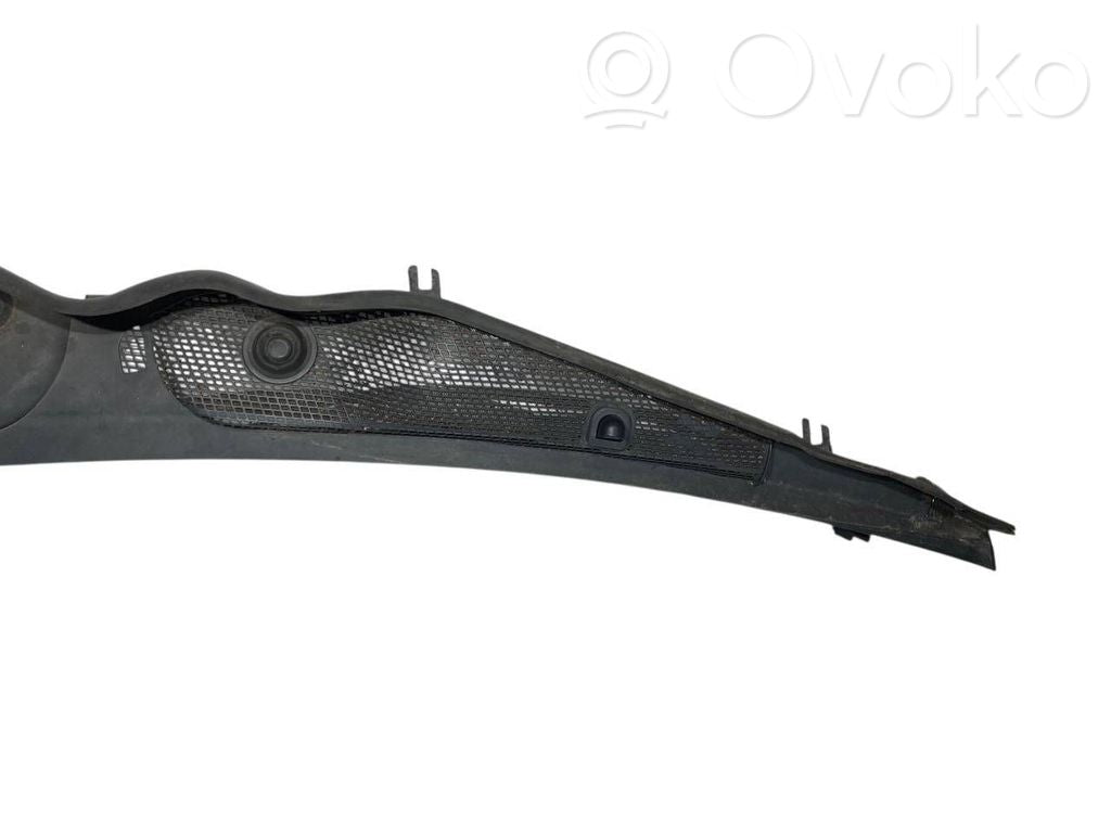 Stikla tīrītāja slotiņas