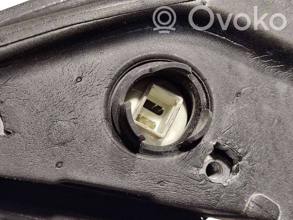 Spogulis (elektriski vadāms)