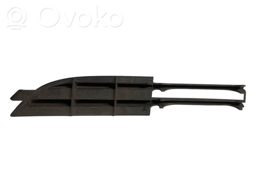 Apakšējais režģis (trīsdaļīgs)