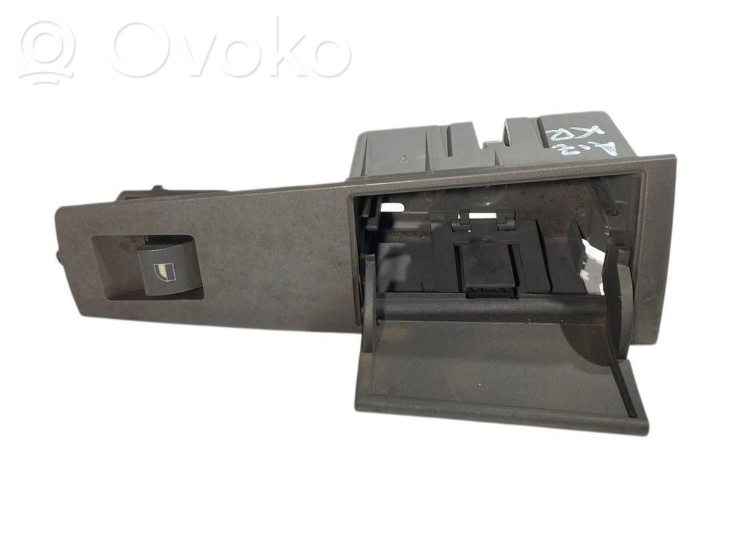 Elektrisko logu slēdzis