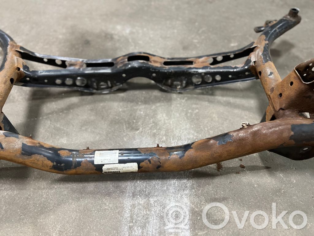 Pusrāmis aizmugurējais / priekšējais