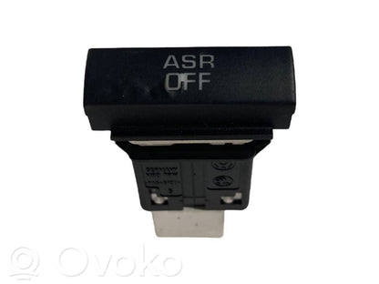 Pretslīdes (ASR) slēdzis