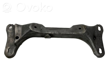 Кронштейн крепления трансмиссии