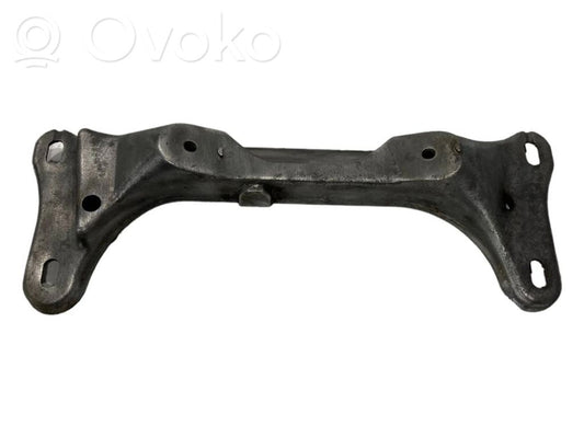 Pārnesumkārbas stiprinājuma kronšteins