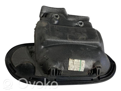 Внешняя ручка открывания