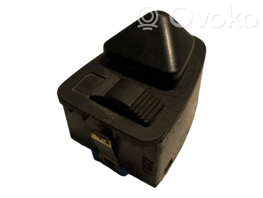 Side mirror switch