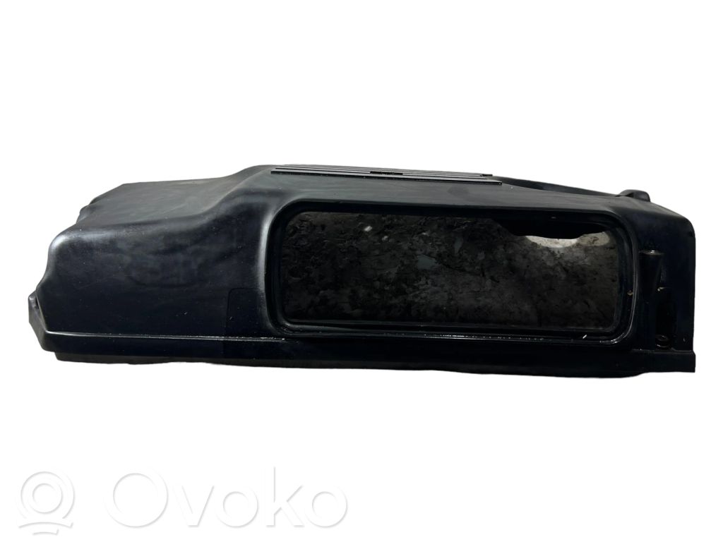 Крышка двигателя (декоративная отделка)