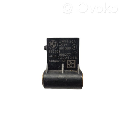 Airbag impact sensor