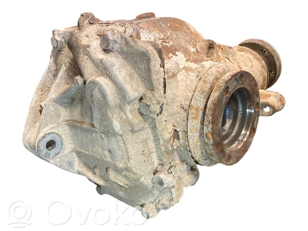 Aizmugurējais reduktors