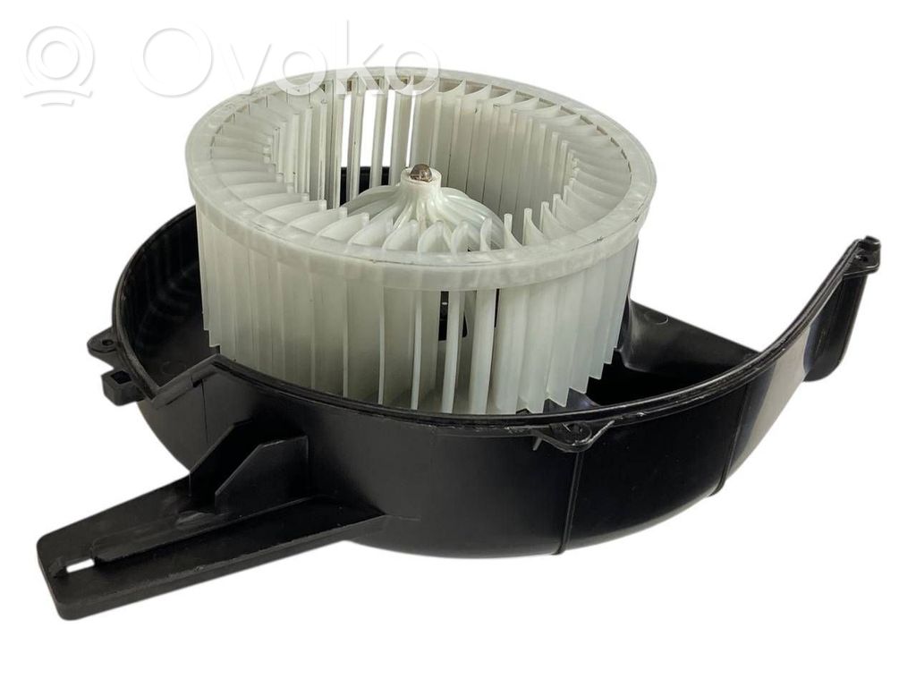 Mazā radiatora ventilators