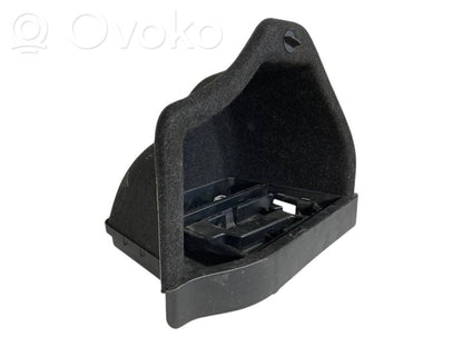 Mantu nodalījums stumbrs