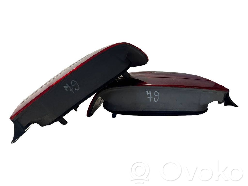 Aizmugurējais lukturis virsbūvē