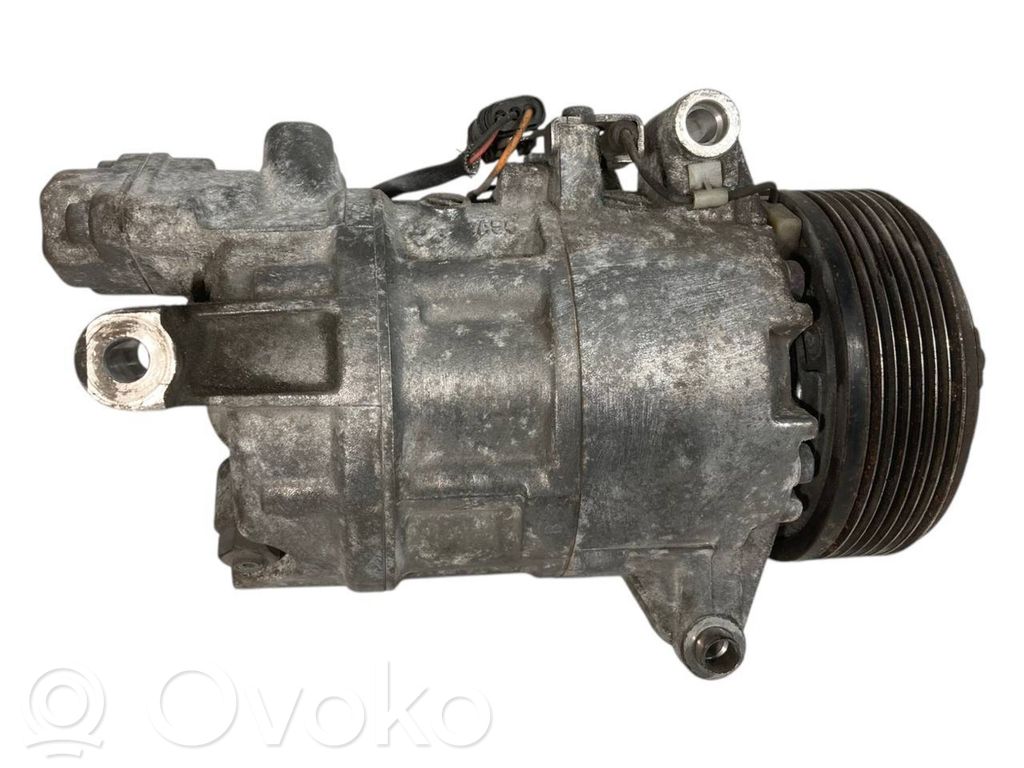 Air conditioner compressor (pump)