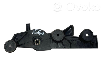 Engine hood release handle