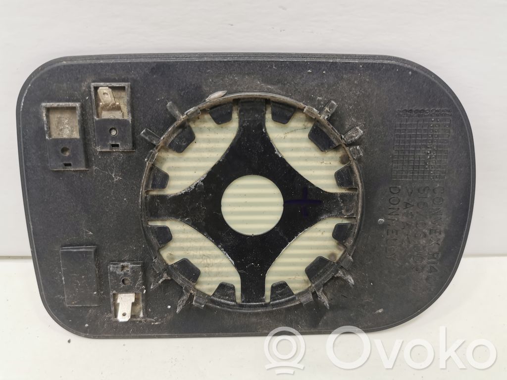 Зеркальное стекло