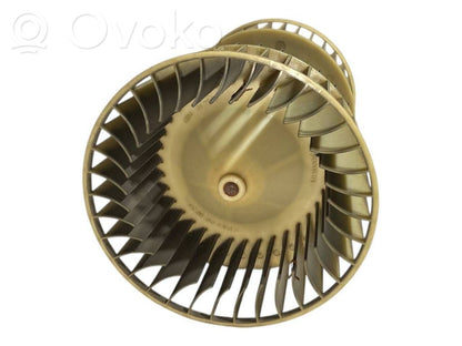 Mazā radiatora ventilators
