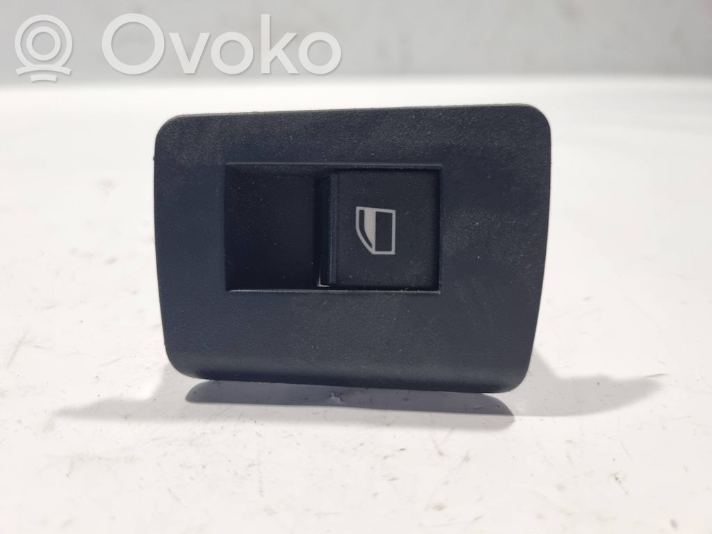 Power window switch
