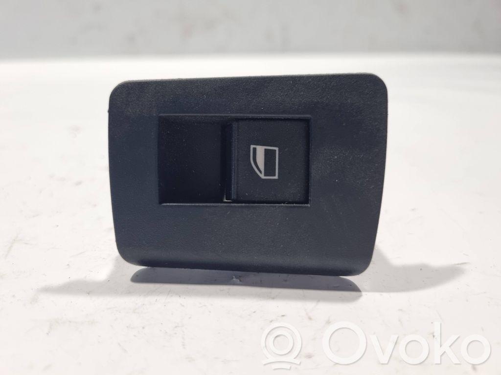 Power window switch