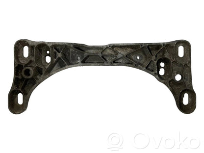 Кронштейн крепления трансмиссии