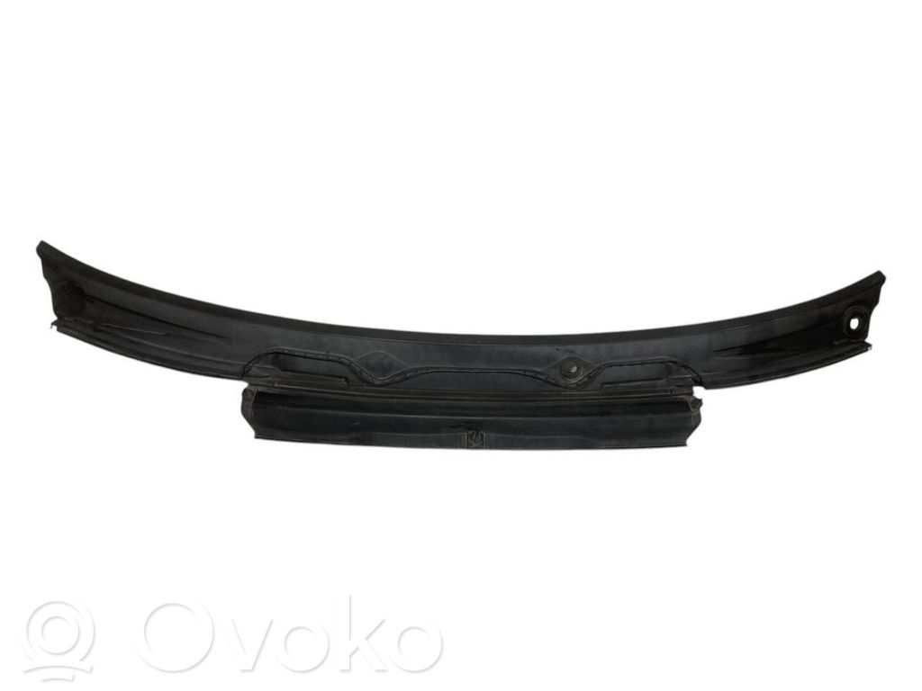 Stikla tīrītāja slotiņas